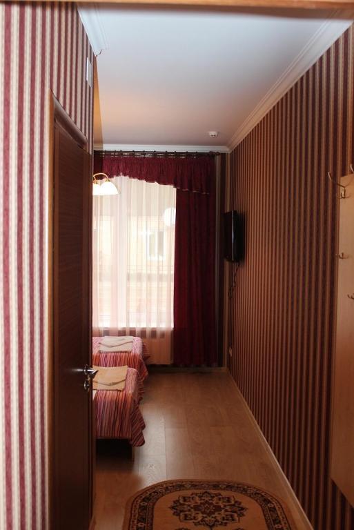 Nika Hotel Miyory Bilik gambar
